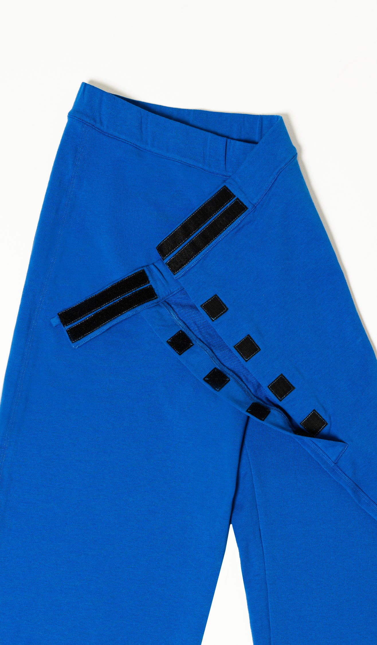 The Side Fastening Pants