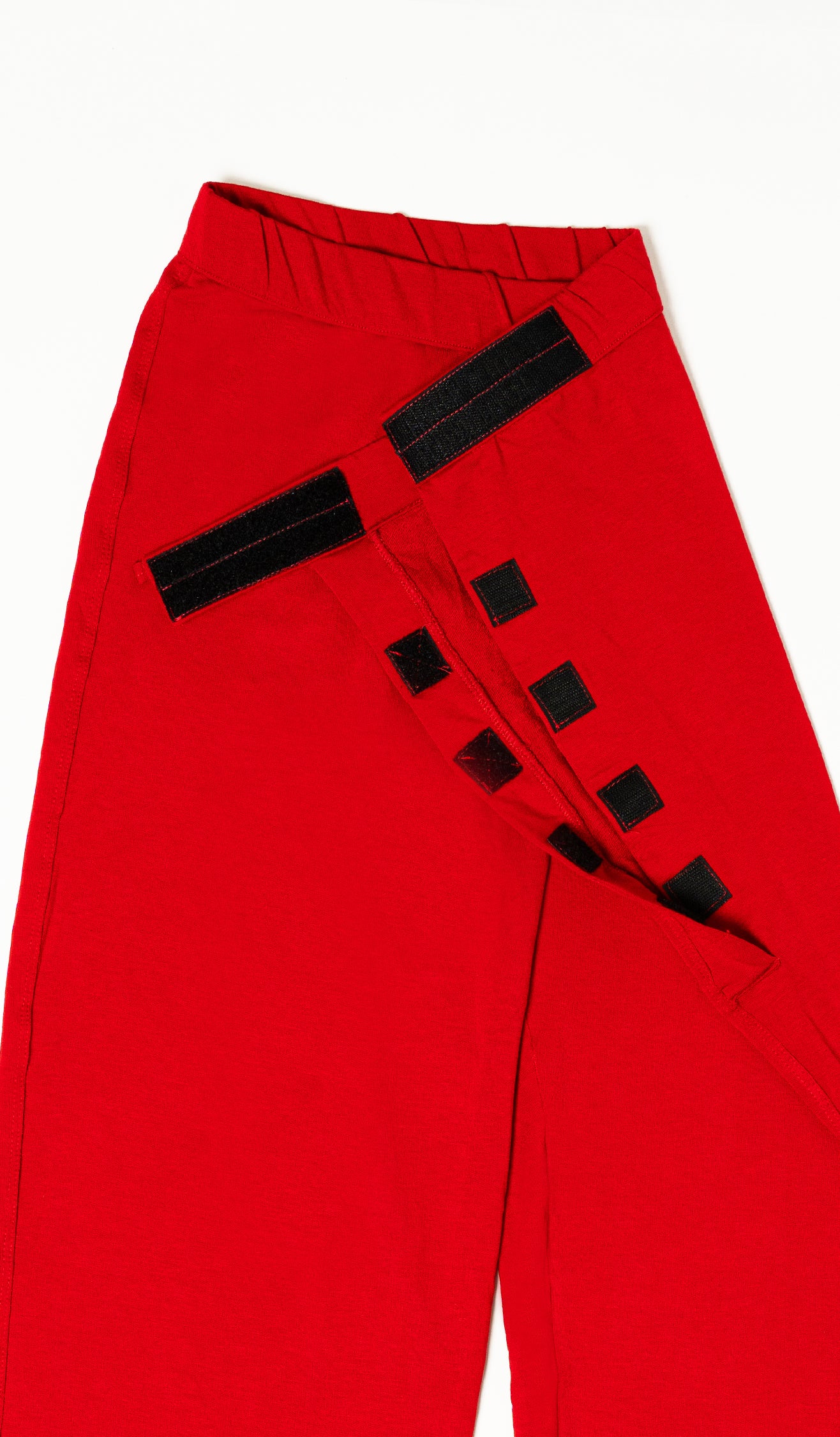 The Side Fastening Pants